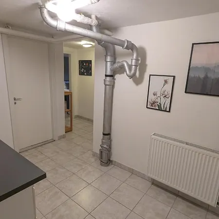 Stille Og Privat Vaerelse Med Egen Indgang Og Bad * エスビャール